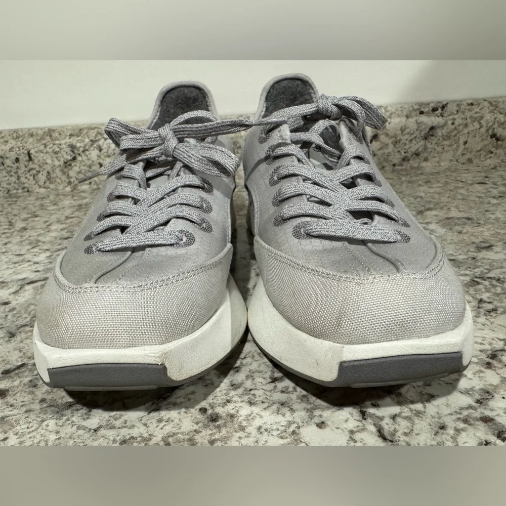 Allbirds Women's Risers Blizzard Low Top Trainers Sneakers Size 10 Gray White